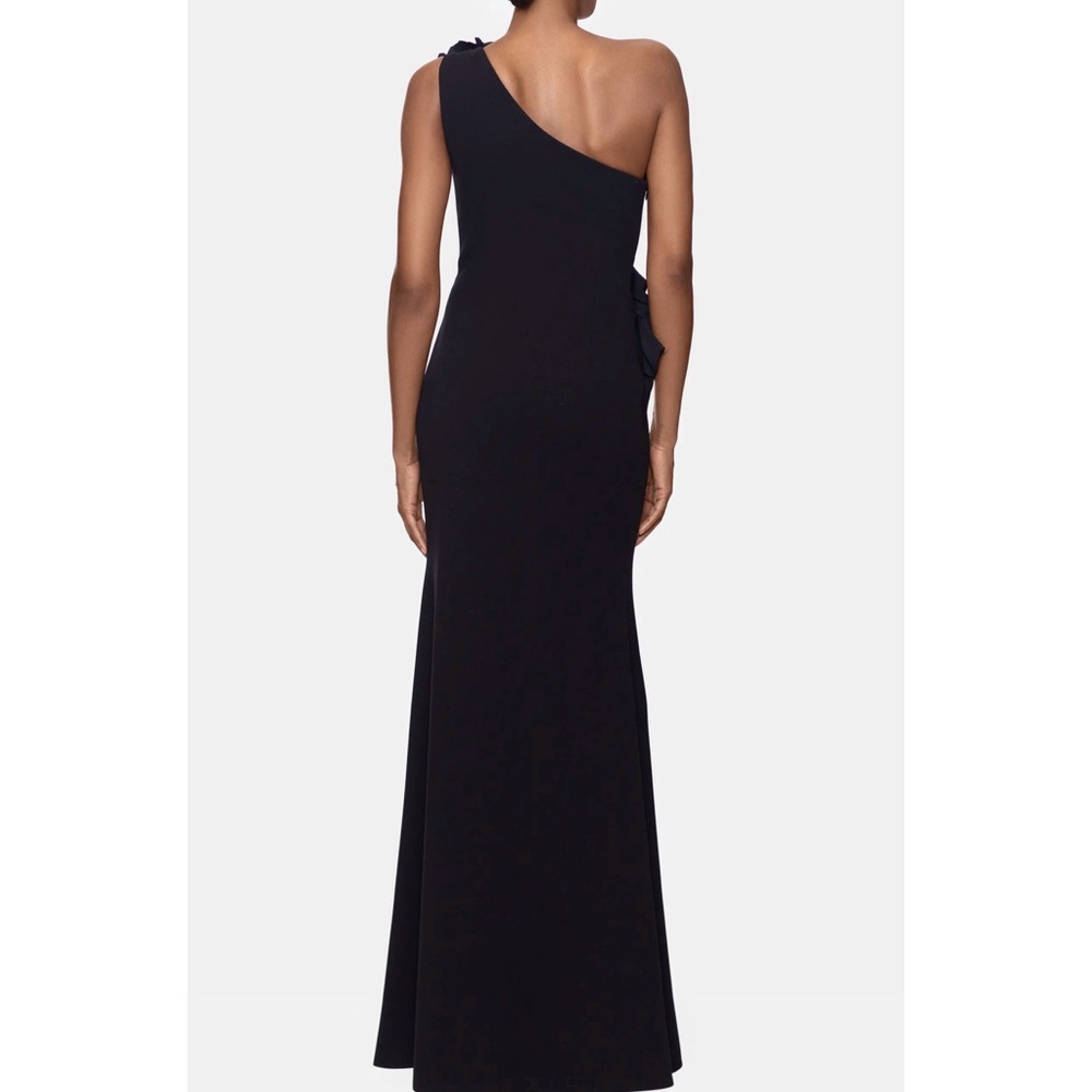 Betsy & Adam Black One-Shoulder Maxi Dress - Picture 3 of 11